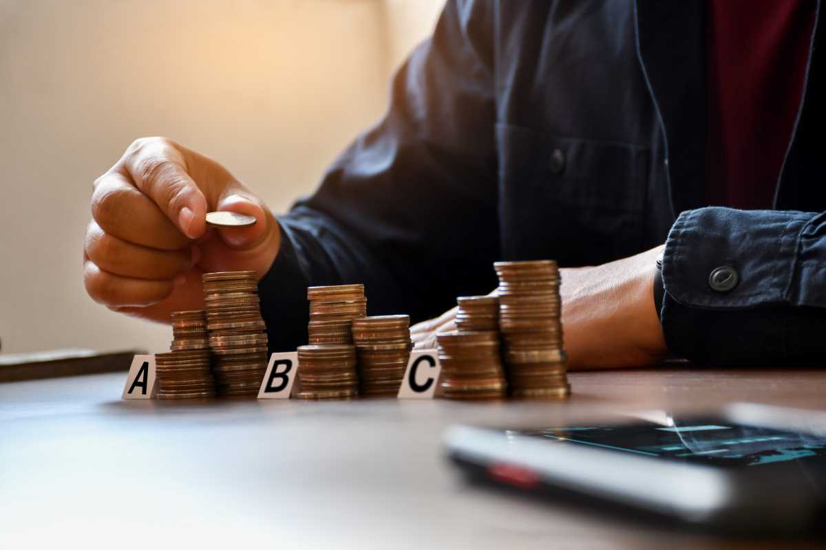 How to Maximize Returns with Smart Investment Strategies in Business